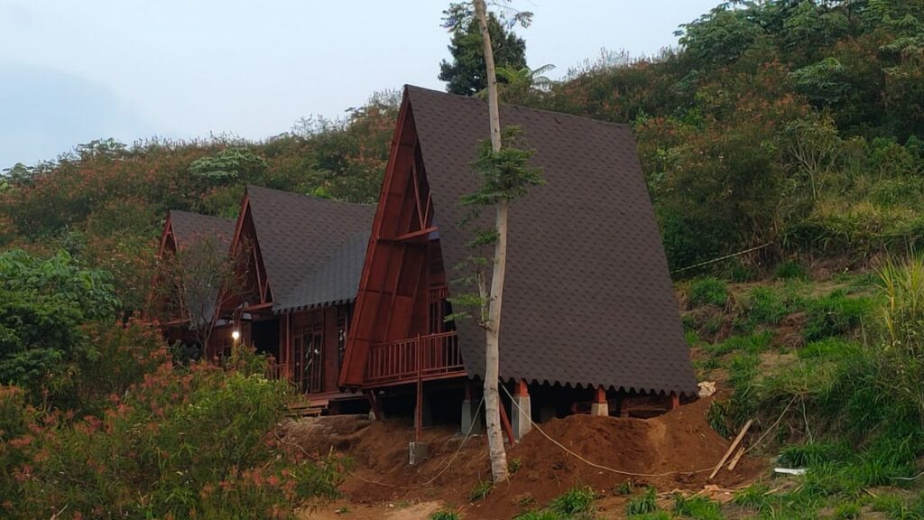 Jasa Pembuatan Rumah Kayu di 
Coblong  Bandung         </p srcset=